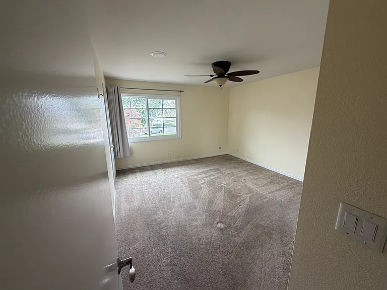 5063 Argyle Dr — Photo 13