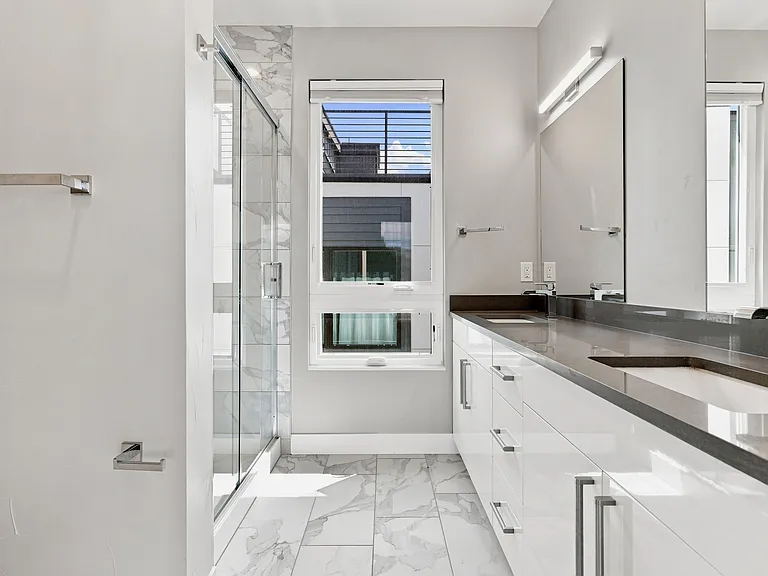 3832 Jason St #5A — Photo 5