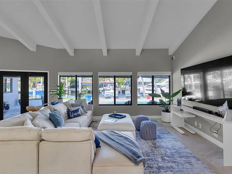 616 Riviera Isle Dr — Photo 43