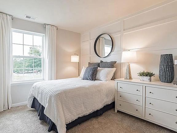 3rd image of 8466 Cotrel Ln