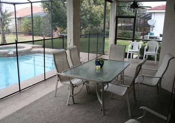 3rd image of 3816 Cardenal Ave