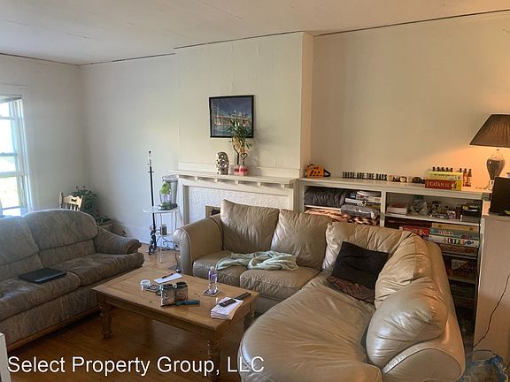 2nd image of 1030 N Marshall St #8A