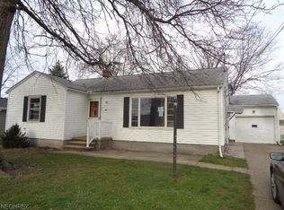 381 Lincoln St, Amherst, OH