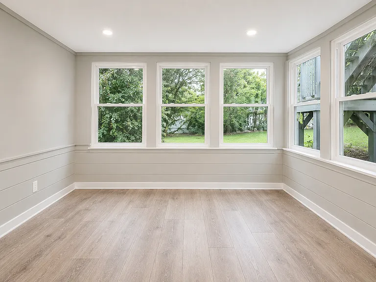 28 Houghton St #1 — Photo 15