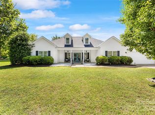 1728 Privette Rd, Matthews, NC 28105