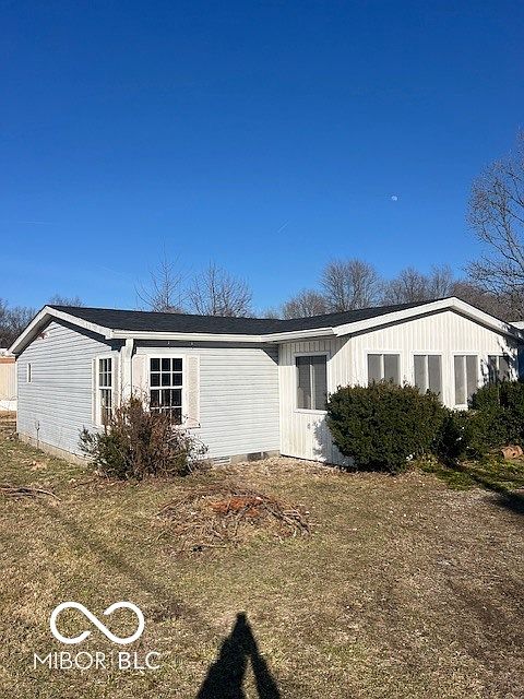 1st image of 384 Honey Locust Pl