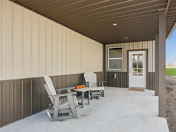 4th image of 69 Long St
