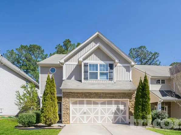 227 Bethany Manor Ct, Ball Ground, GA 30107
