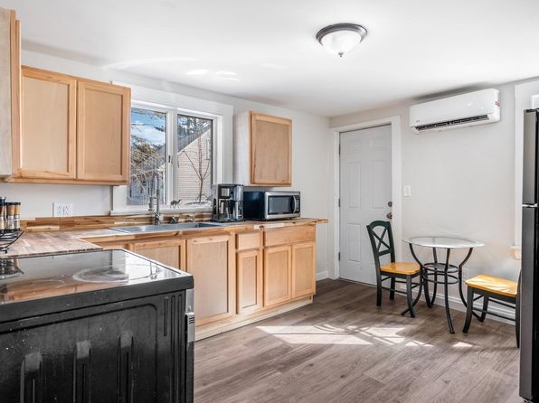 portland-maine-84935927 picture