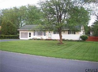 3 Rustyville Rd, Loudonville, NY 12211