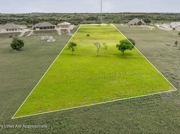 641 Comanche Lake Rd, Comanche, TX 76442