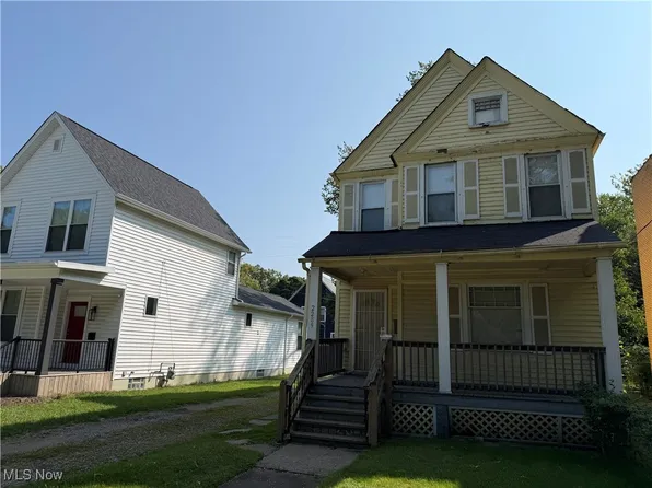 2289 E 93rd St, Cleveland, OH 44106
