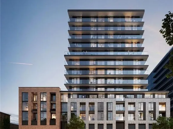 1 Jarvis St E #922, Hamilton, ON L8R 3J2