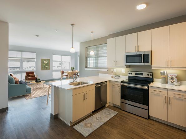 401 Justison St APT 302