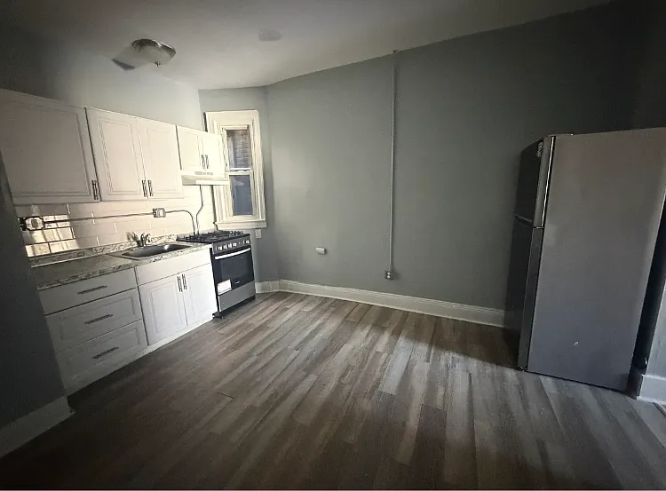 400 Central Ave #4B — Photo 1