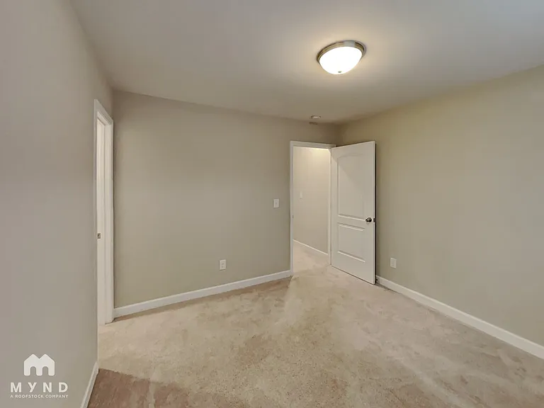 733 Hillside St — Photo 16