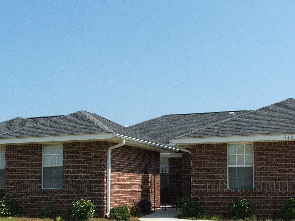 1st image of 919 Aberdeen Dr