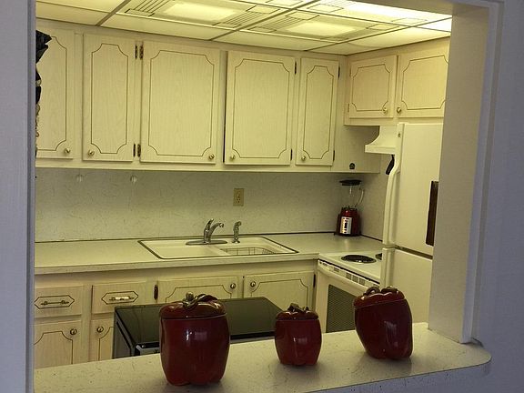 5th image of 63 Kingswood D
