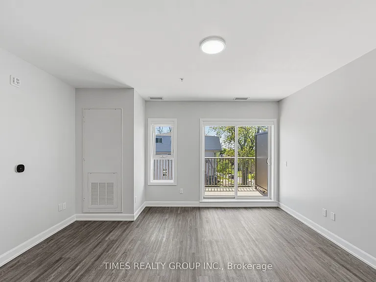 369 Hunter St W #202 — Photo 4