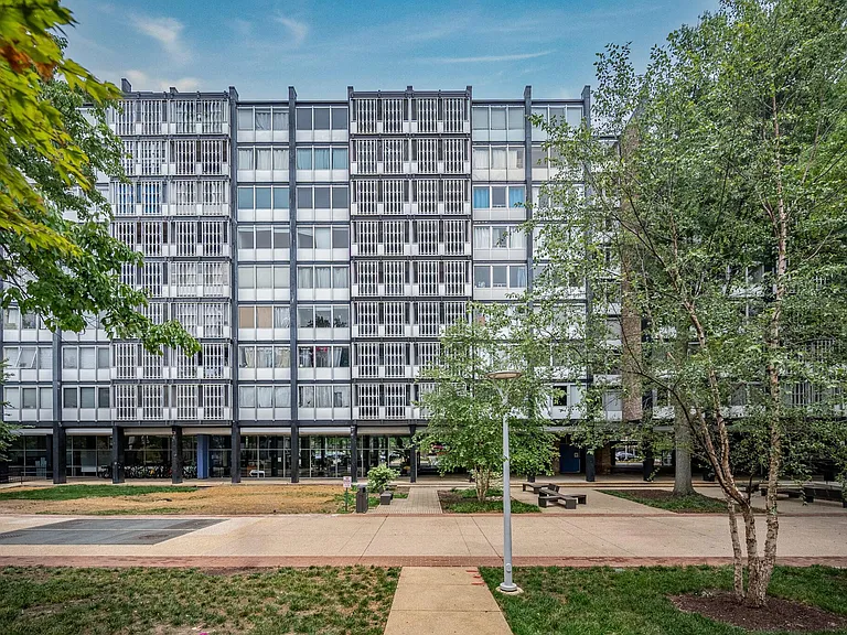 1301 Delaware Ave SW #812 — Photo 34