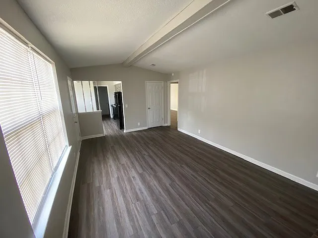 3321 Chesapeake Cir — Photo 3