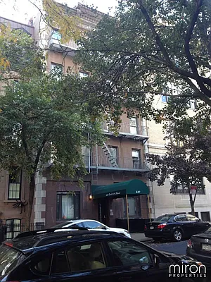 Rented by Miron Properties | media 9