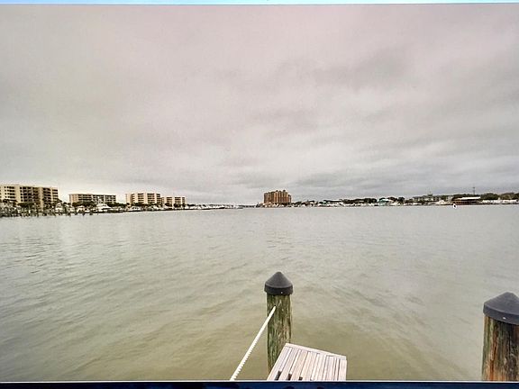3rd image of 365 Gulf Shore Dr Unit 2