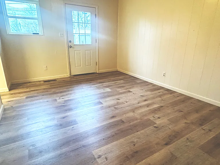 410 N 3rd Ave #A — Photo 2