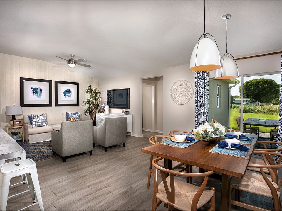 2nd image of 2393 Carrabelle Way