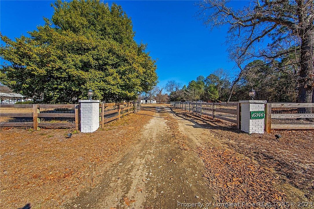 15946 Spiveys Corner Hwy, Dunn, NC 28334 Zillow