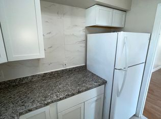 51 Merrick St FLOOR 2, Pawtucket, RI 02860