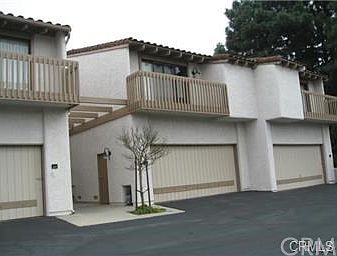 1st image of 36 Seaview Dr N