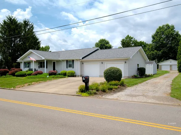 403 Page St, Middleport, OH 45760