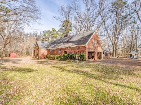 2300 Independence Rd, Millington, TN 38053