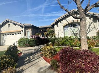 10312 Seneca Falls Ave, Bakersfield, CA 93312