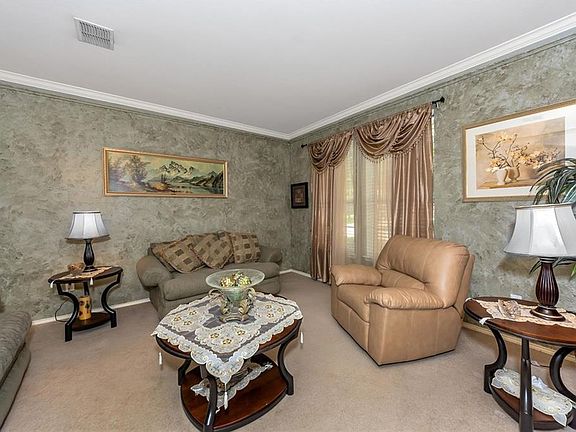 3rd image of 5418 Timber Park Dr