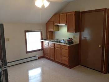4th image of 26 Osgood Ave #3