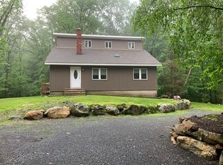30 Northwood Rd, Lake Hopatcong, NJ 07849