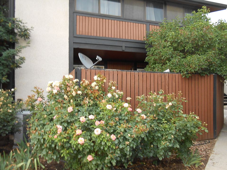 1st image of 240 W Garden Park