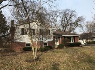 907 Magnolia Ln, Naperville, IL