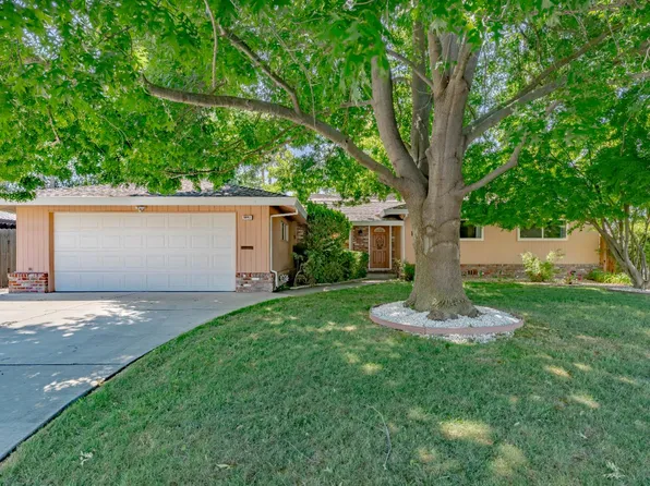 6641 Gloria Dr, Sacramento, CA 95831