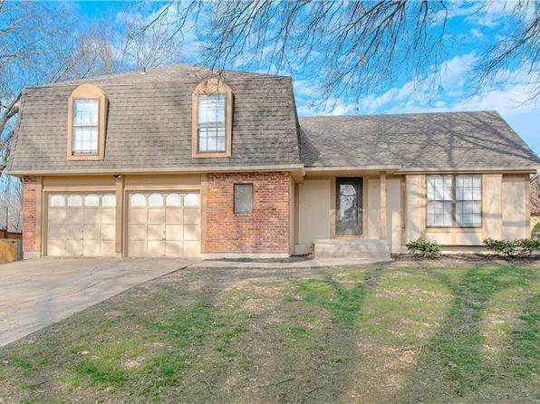 11600 Locust St, Kansas City, MO 64131