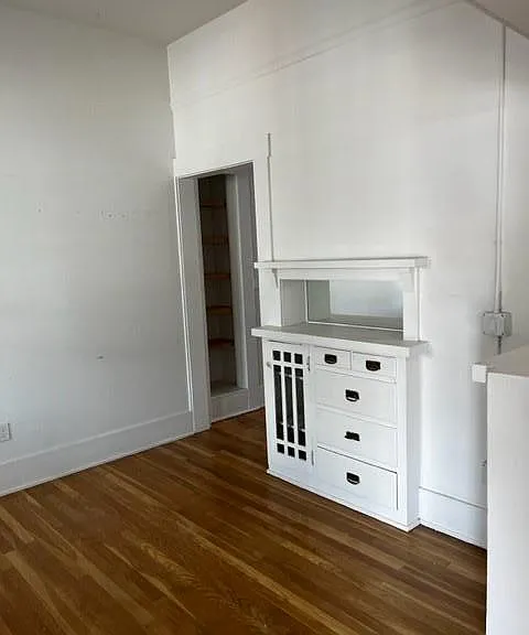40 E 14th St #8 — Photo 4