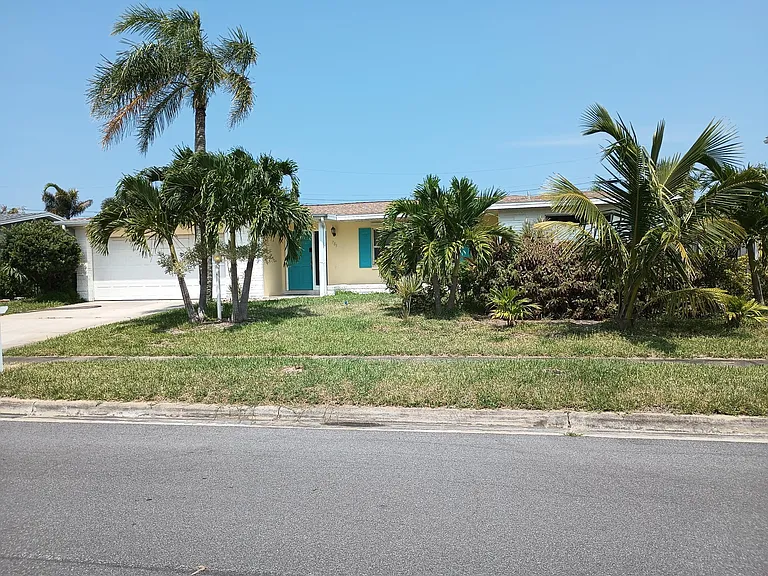 785 Rosada St — Photo 1