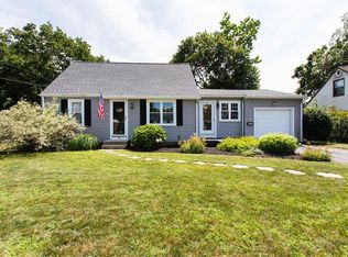 28 Grotto Ave, Warwick, RI 02888