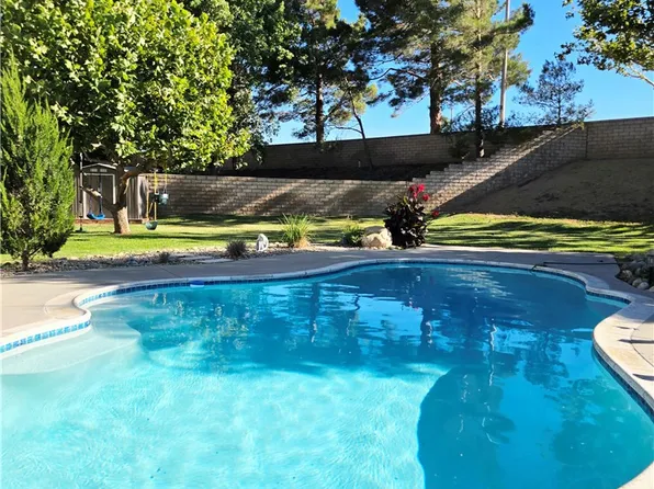 39785 Verona Ln, Palmdale, CA 93551