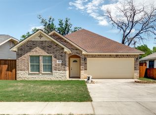 1513 E Allen Ave, Fort Worth, TX 76104