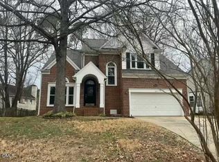 103 Hidden Bluff Ln, Cary, NC 27513