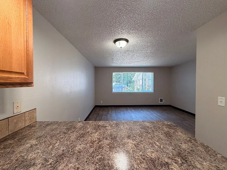 5200 Windsor Island Rd N — Photo 19