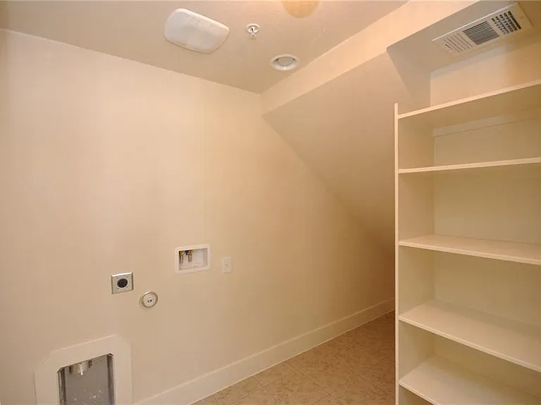 2222 Creekside Ln #C — Photo 10